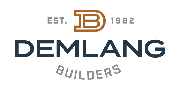 Demlang Builders Logo